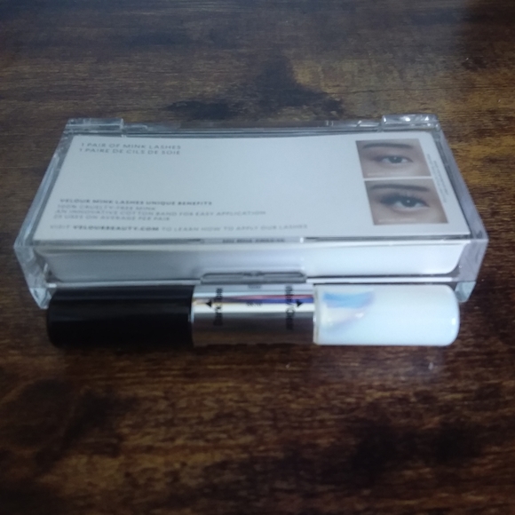 👀NEW Velour Mink 'Run The World' Lashes + Glue👀 - Picture 3 of 5